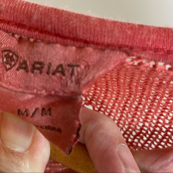 Ariat Henley Shirt Crochet Knit Back Hi Low Coral Red Sz M Boho Western Festival - Picture 4 of 6